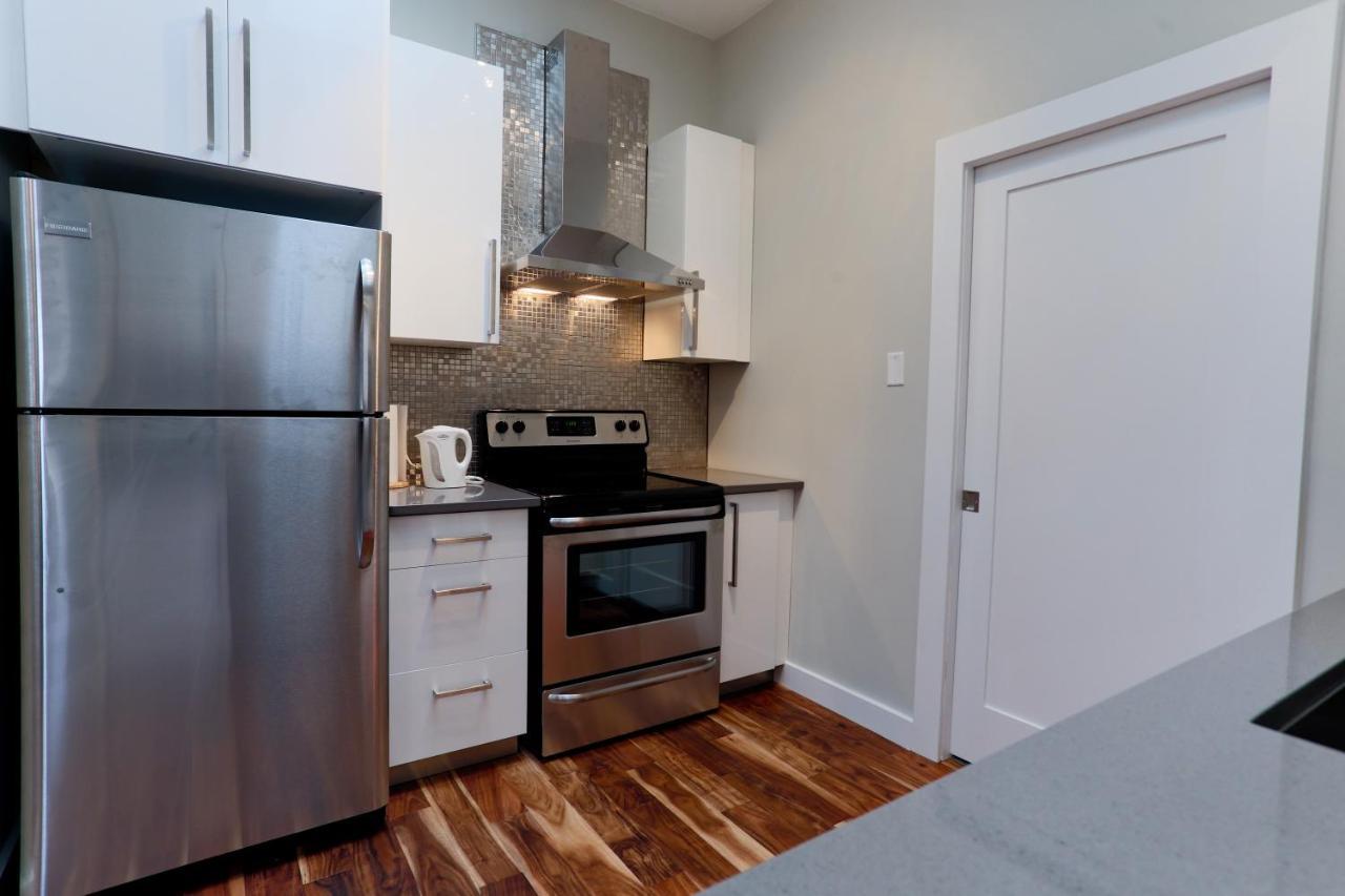Boardwalk Homes - Executive Townhomes Kitchener Esterno foto